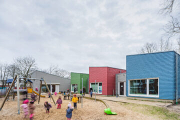 Die neue Kita Eller Ehlers Haus mit neuen Gebäuden und Spielplatz